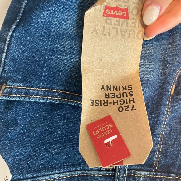 Levi skinny jeans - Picture 4 of 6